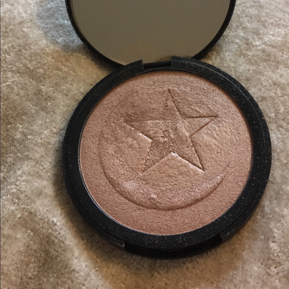 Jeffree Star Eclipse Skin Frost